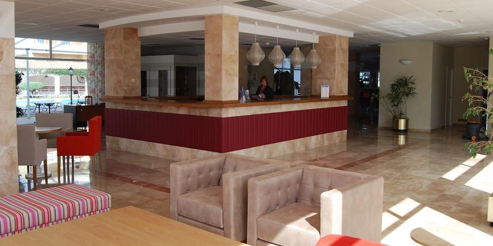 Seth Agamenon Hotel Es Castell (Menorca)