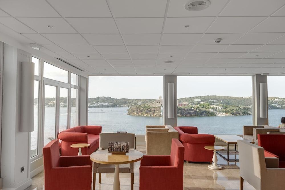 Seth Agamenon Hotel