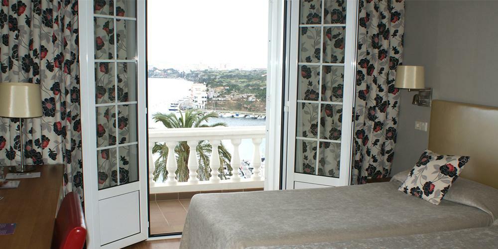 Seth Agamenon Hotel Es Castell (Menorca)